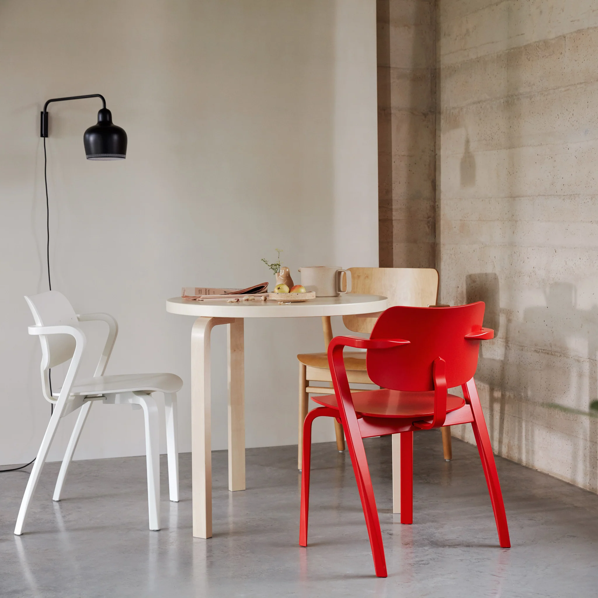 Artek Aalto Round Table 90B - Birch - Image 13