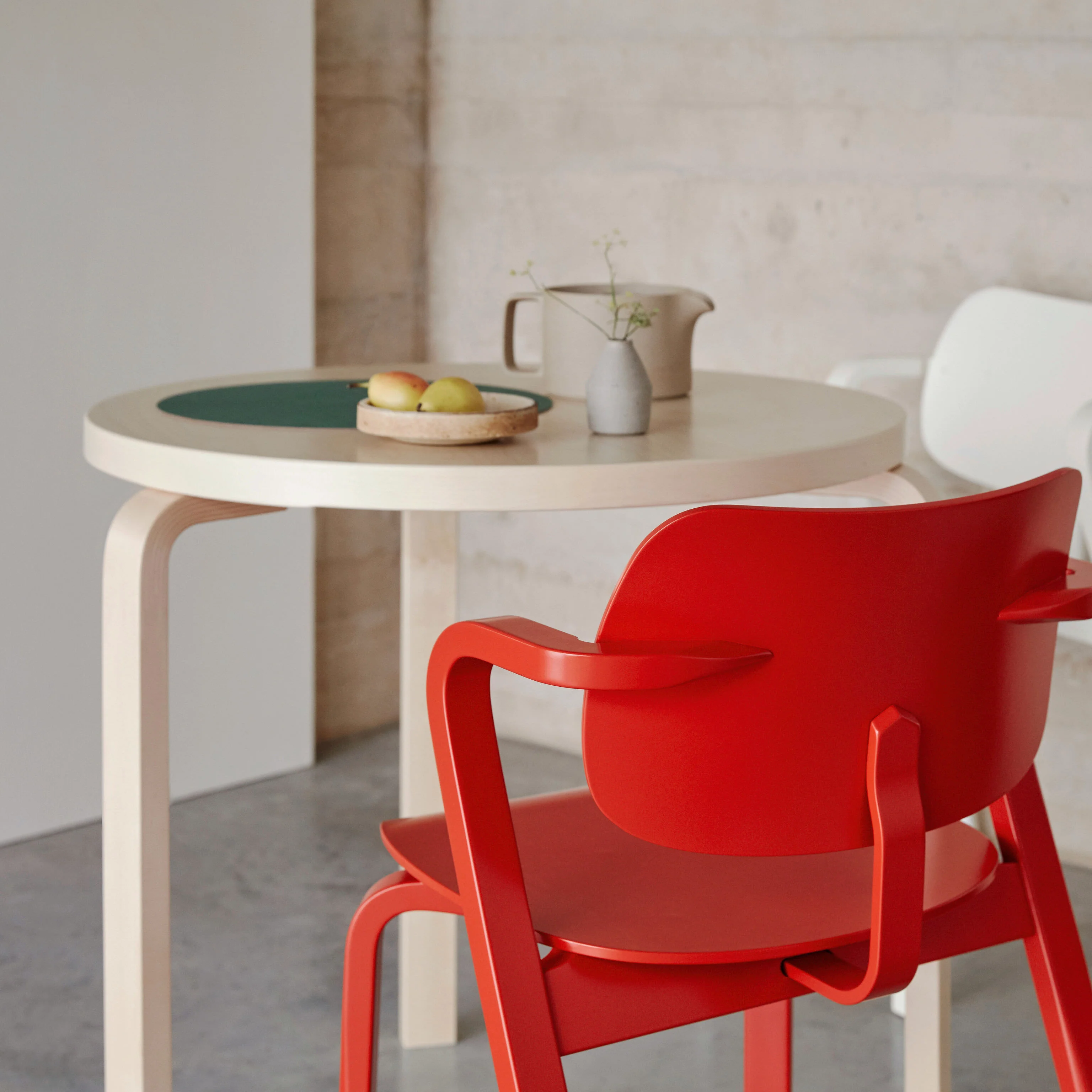 Artek Aalto Round Table 90B - Birch - Image 3