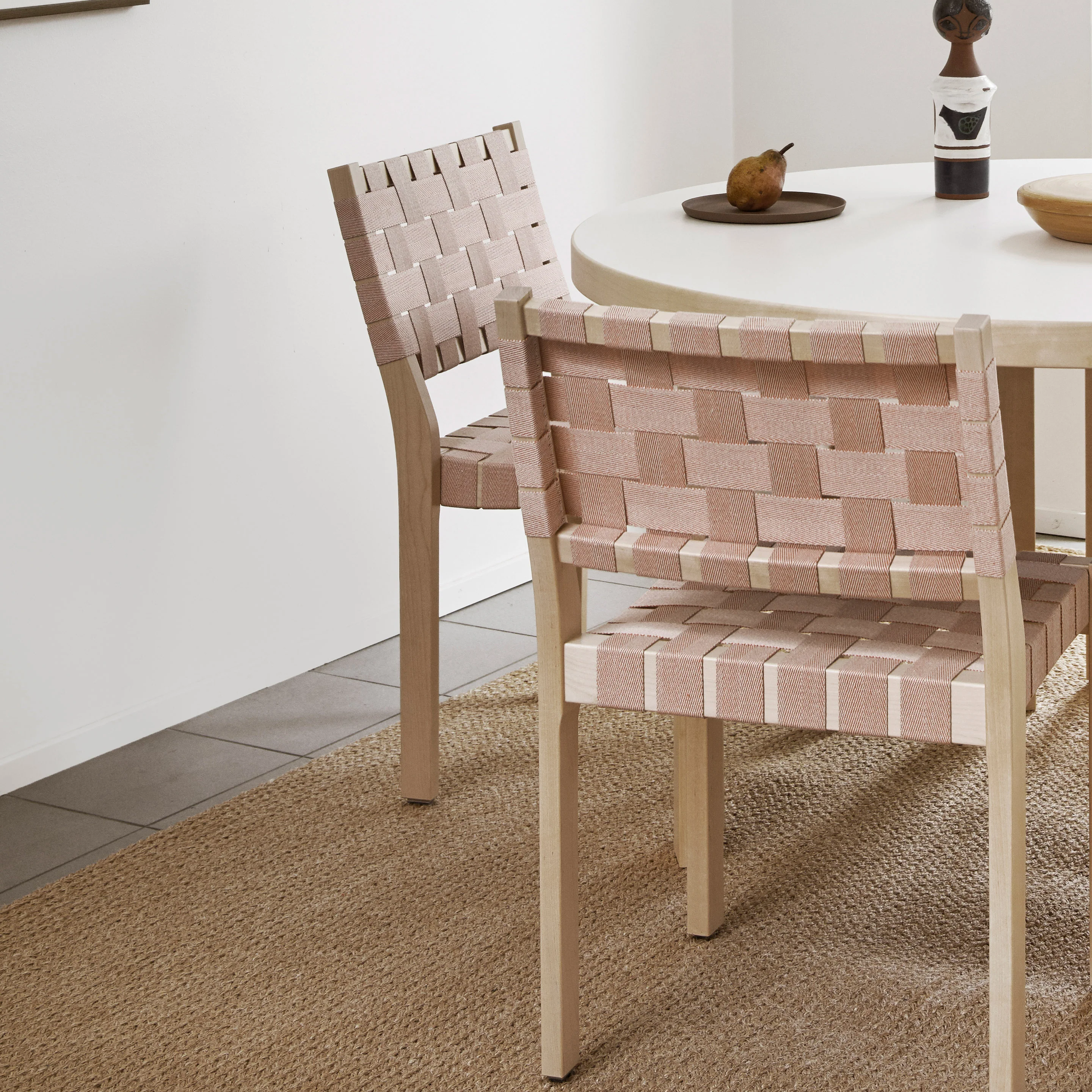 Artek Aalto Round Table 91 - Birch - Image 3