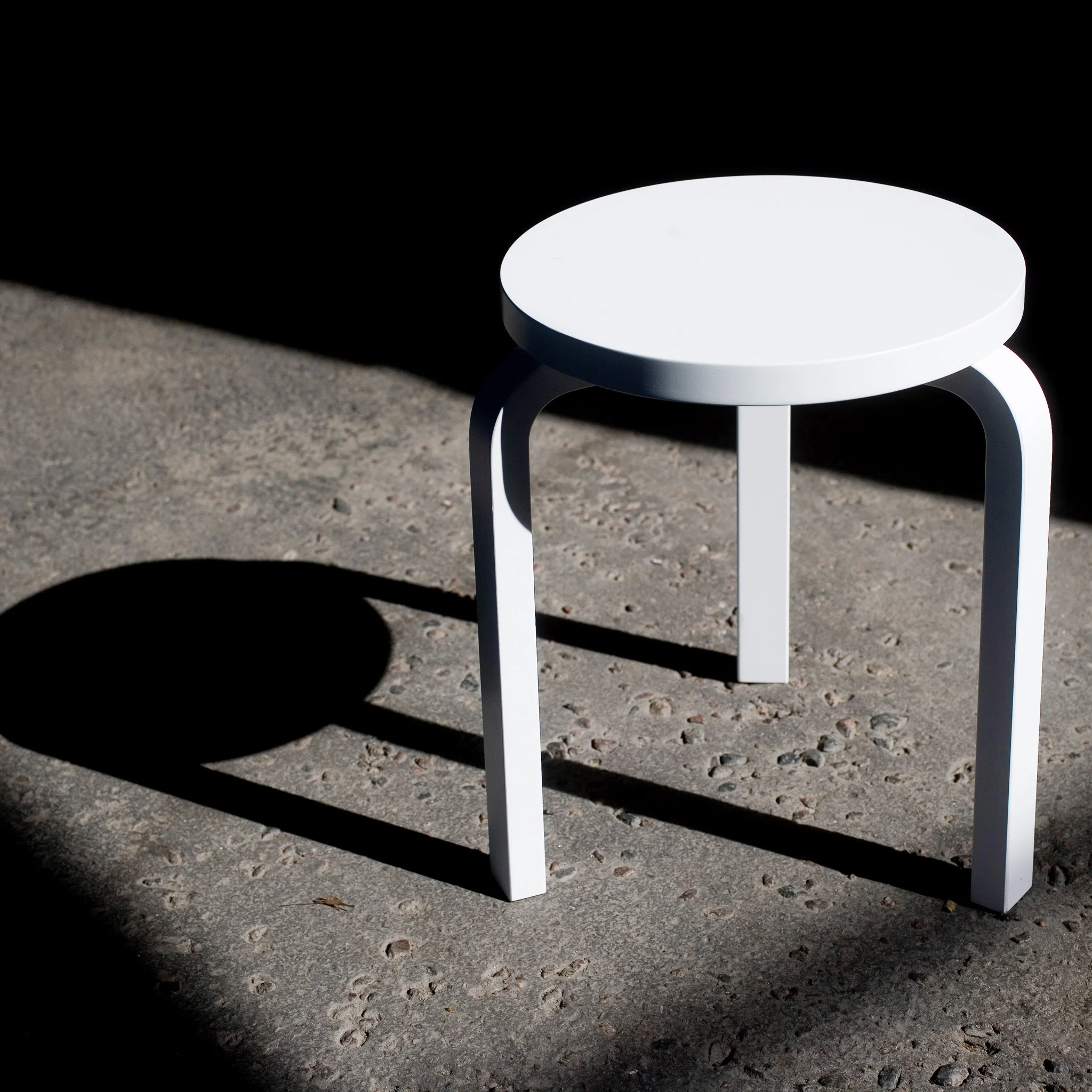 Artek Aalto Stacking Stool 60 - Black/ Black - Image 37