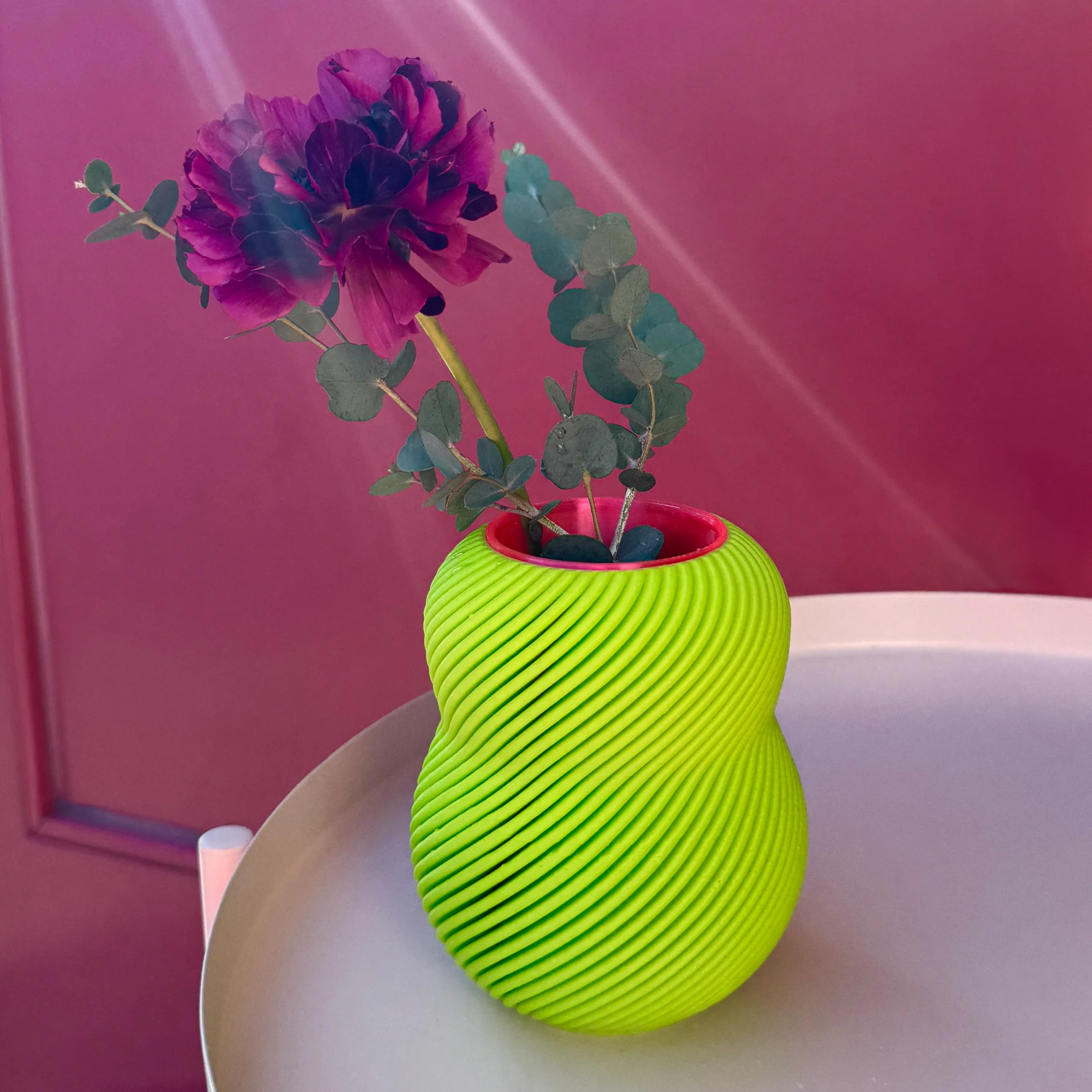 Bloom 3D-Printed Vase - Light Green/ Neon Pink - Image 5