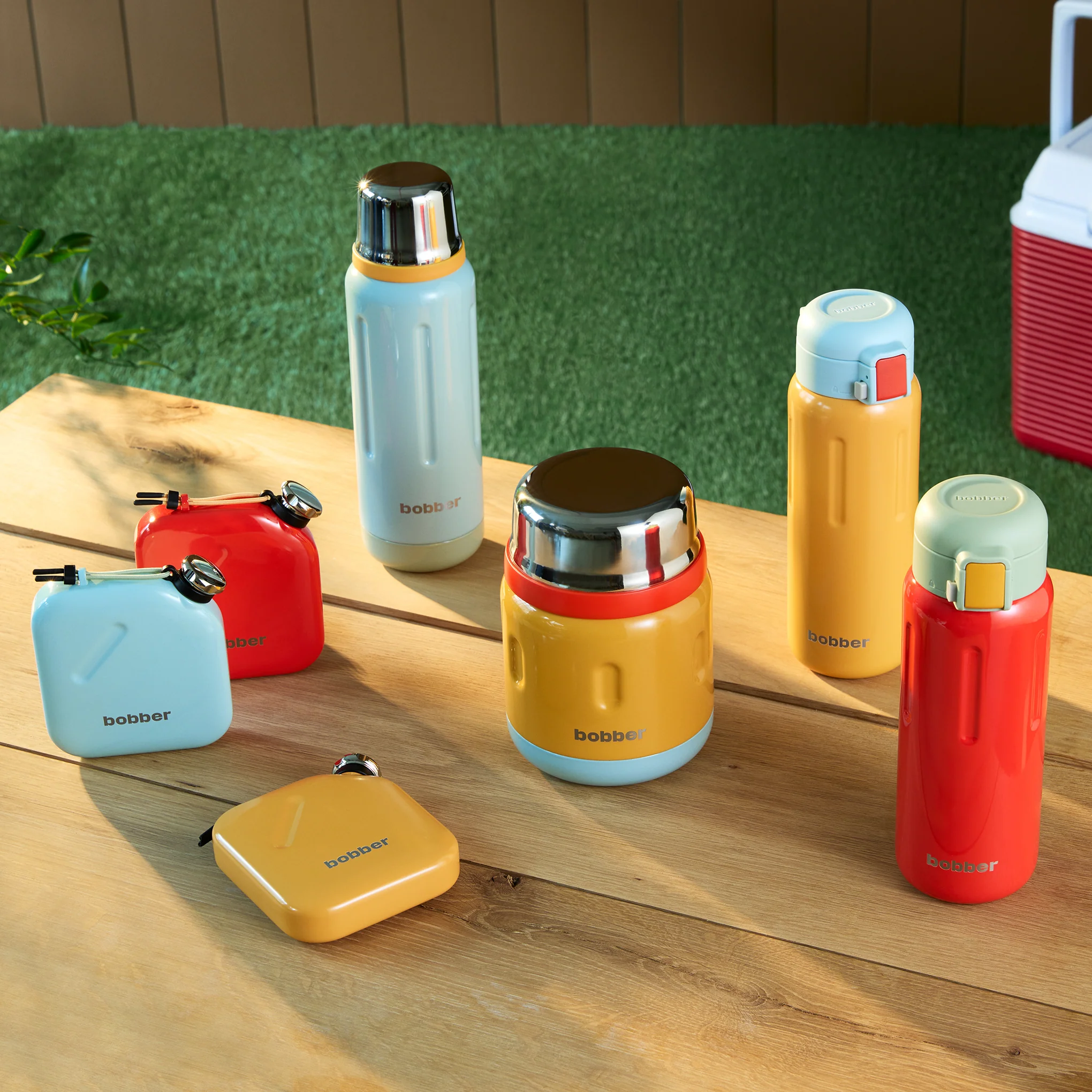 Bobber Capsule Insulated Travel Mug - Cayenne Red - Image 5