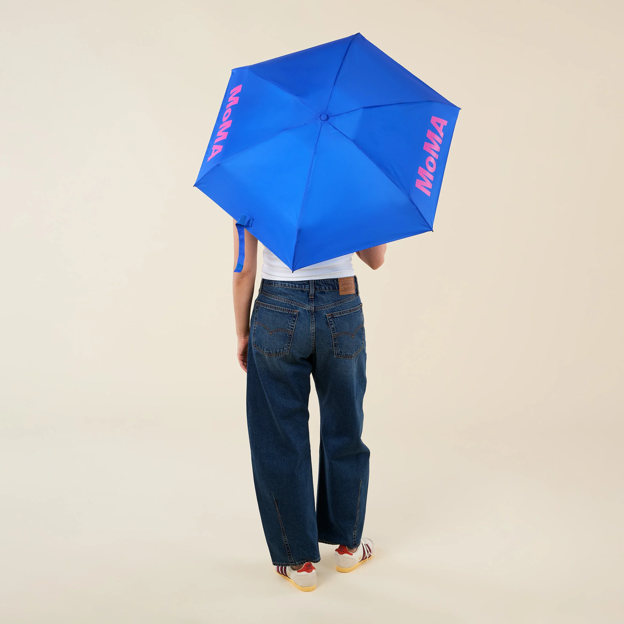 Colorful MoMA Umbrella - Green/ Navy - Image 5