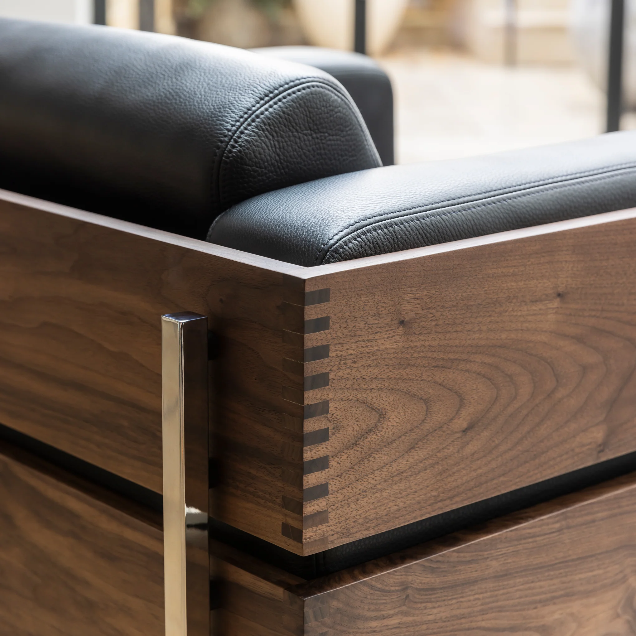 Forum Armchair - Walnut/ Black Leather - Image 4