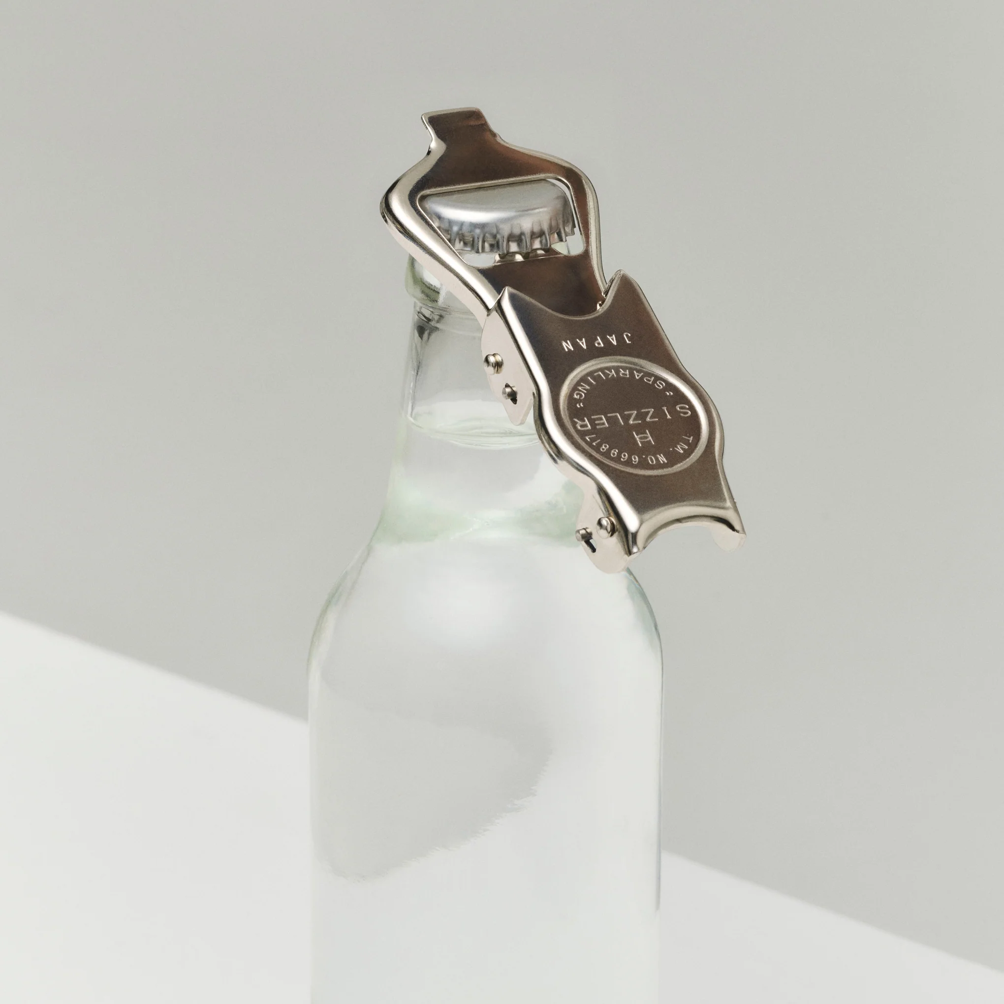 HAY Outdoor Market by Jasper Morrison Shop Bottle Opener & Sealer - Image 2