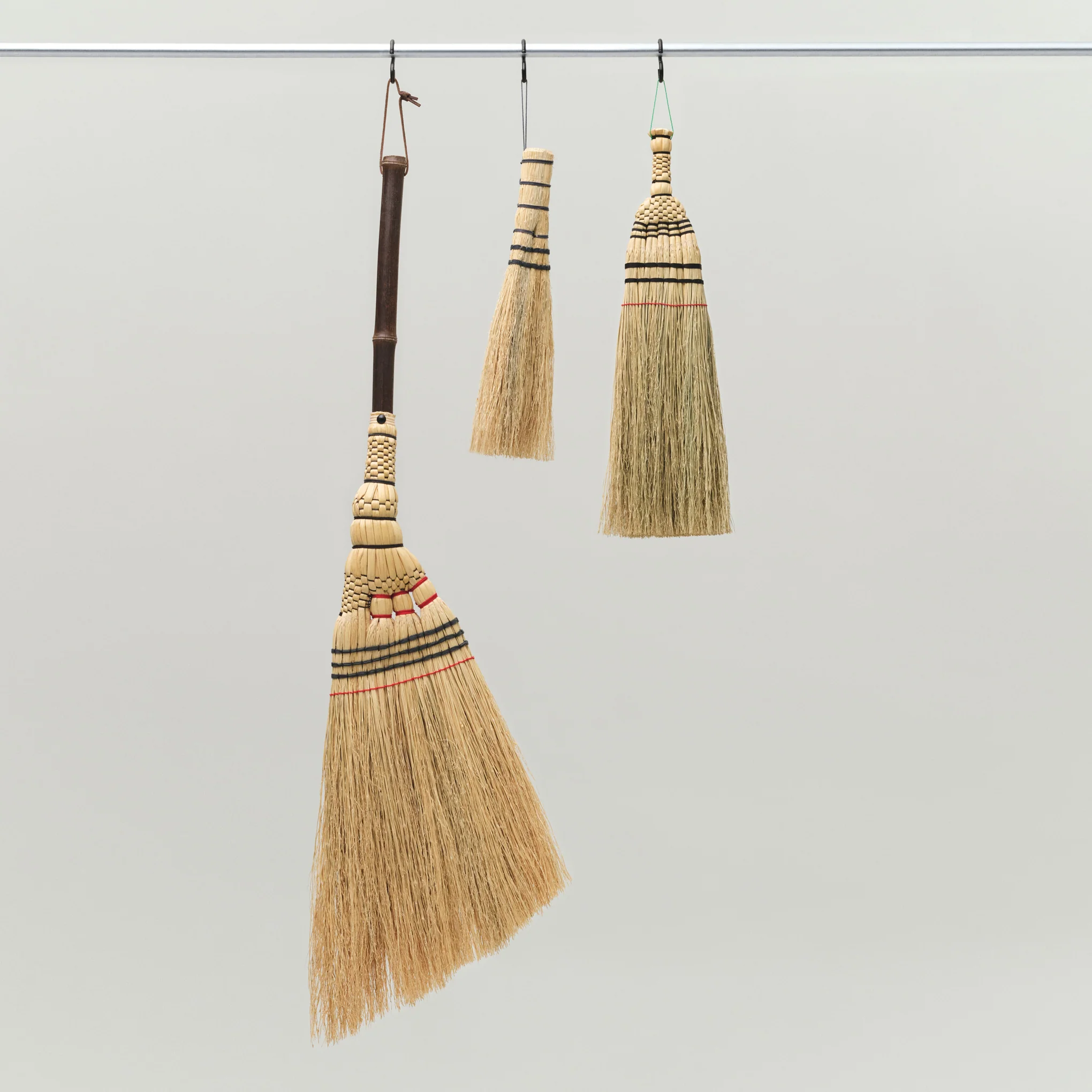 HAY Outdoor Market by Jasper Morrison Shop Broom - Hand M - Image 3