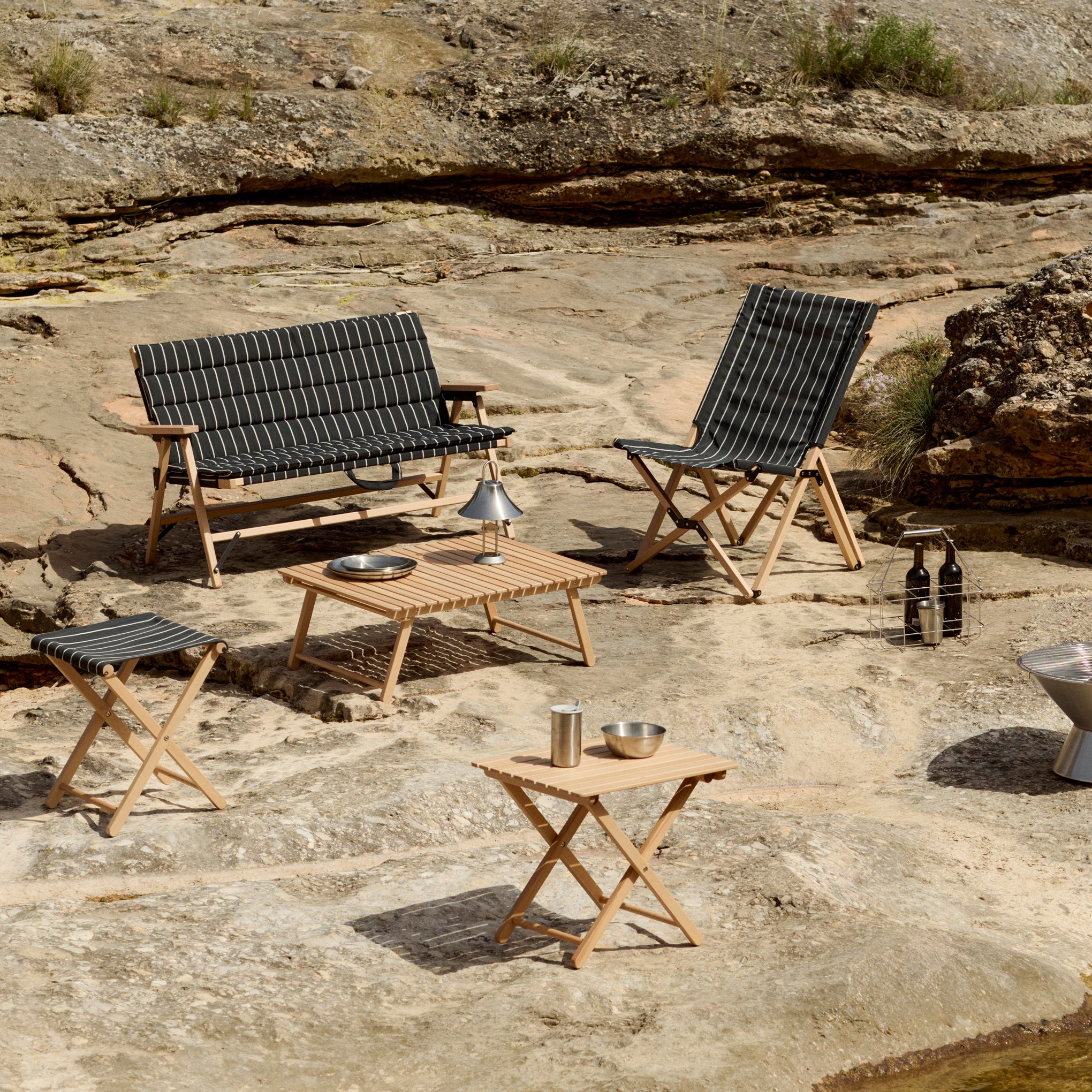 HAY Outdoor Market by Jasper Morrison Shop Folding Table - Small - Image 8