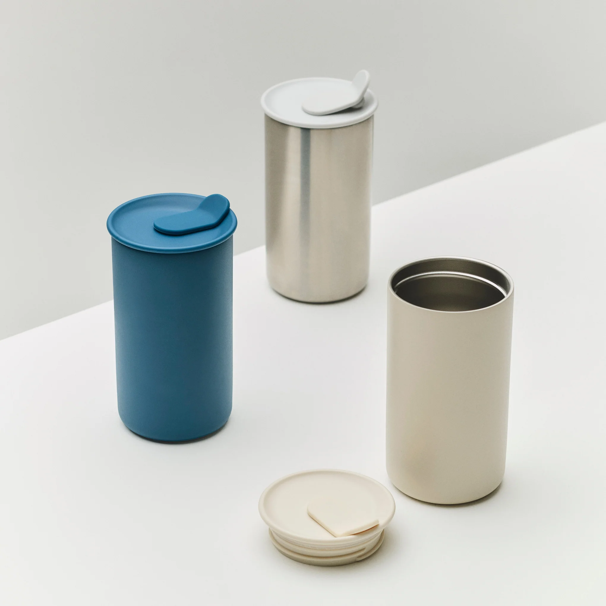 HAY Outdoor Market by Jasper Morrison Shop Thermo Mug - Gray - Image 4