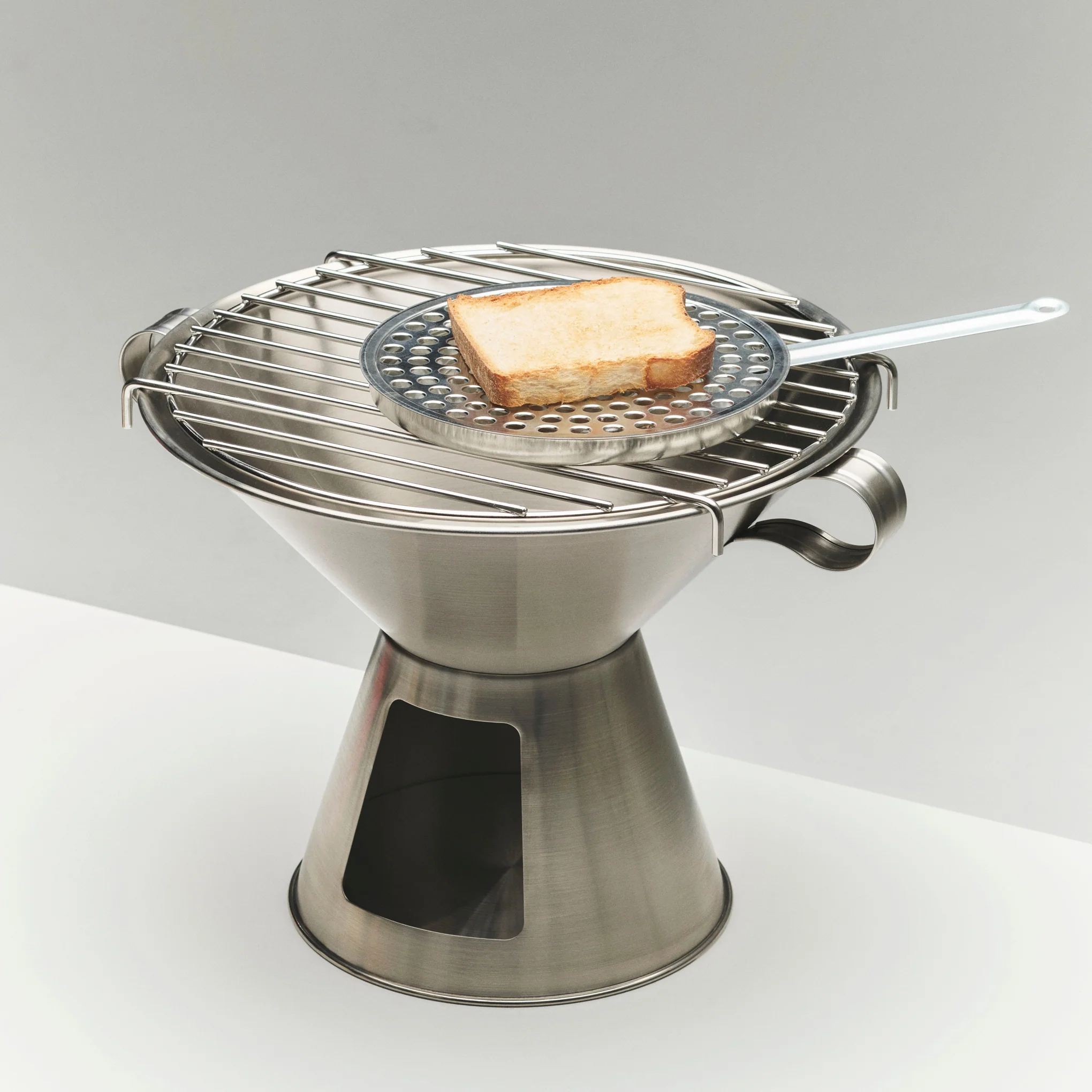 HAY Outdoor Market by Jasper Morrison Shop Toaster Pan - Image 3
