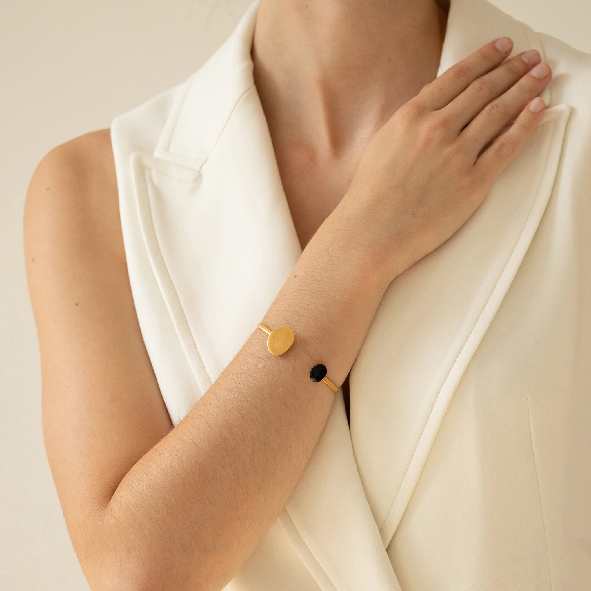 Joan Miró Gold-Plated Dots Cuff Bracelet - Image 2