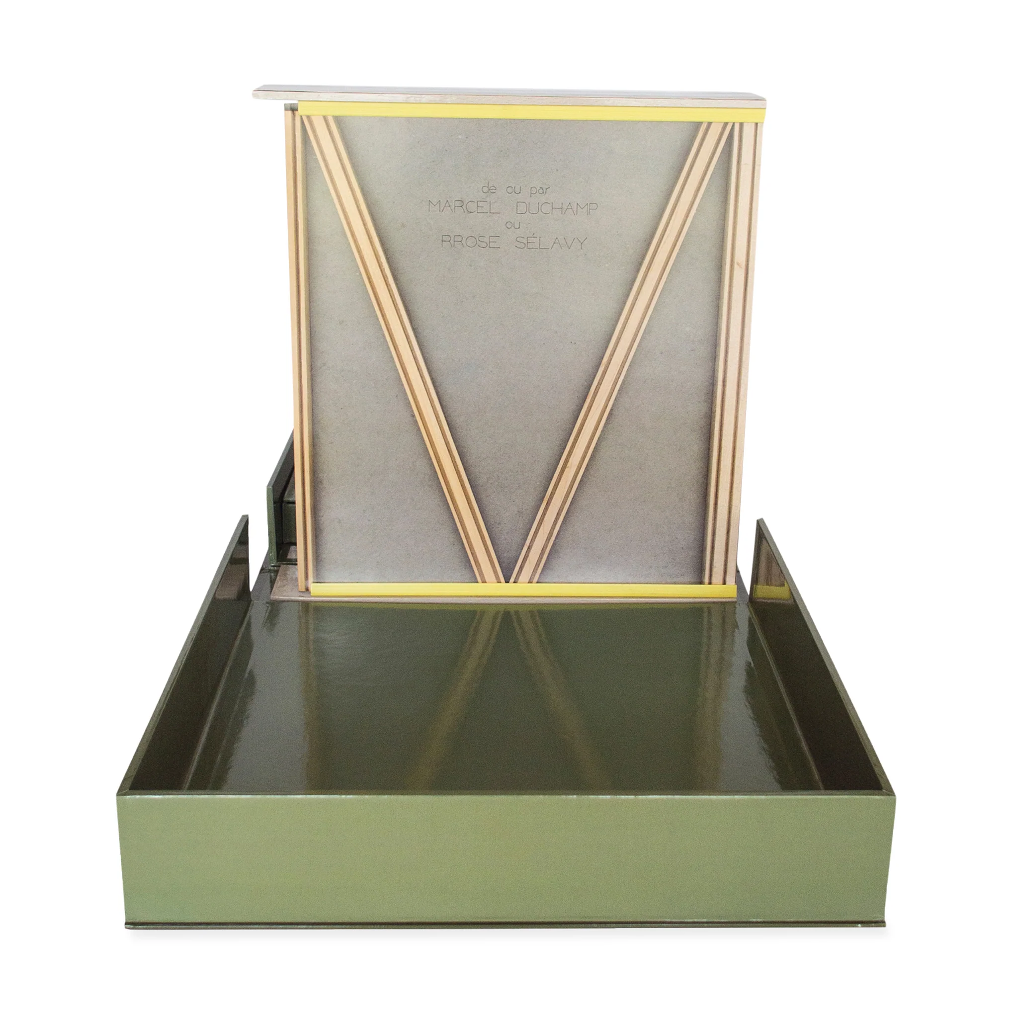 Marcel Duchamp: Boîte-en-valise (or of Marcel Duchamp or Rrose Selavy) Facsimile - Image 3