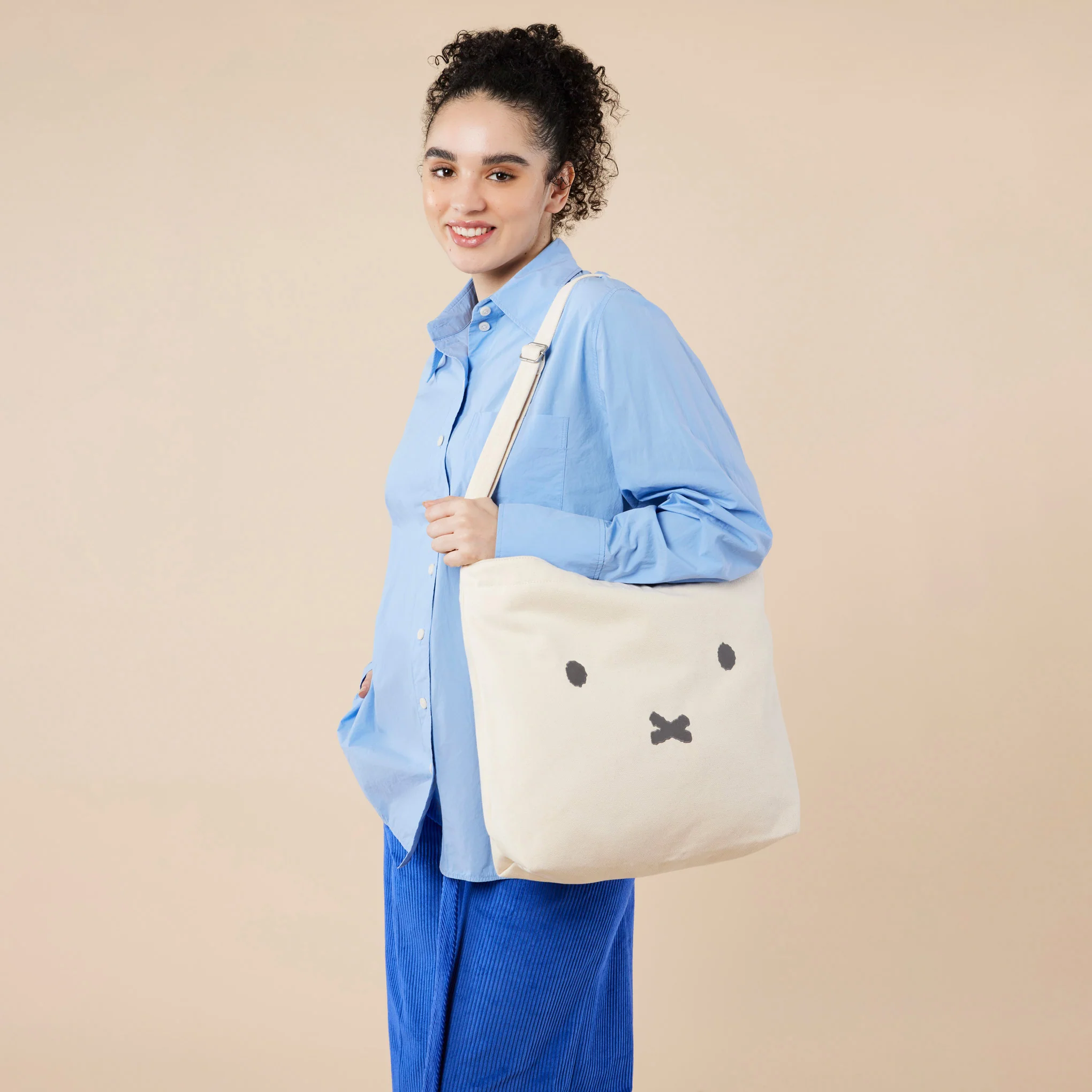 Miffy Baggu Recycled Cotton Horizontal Zip Duck Bag - Image 4