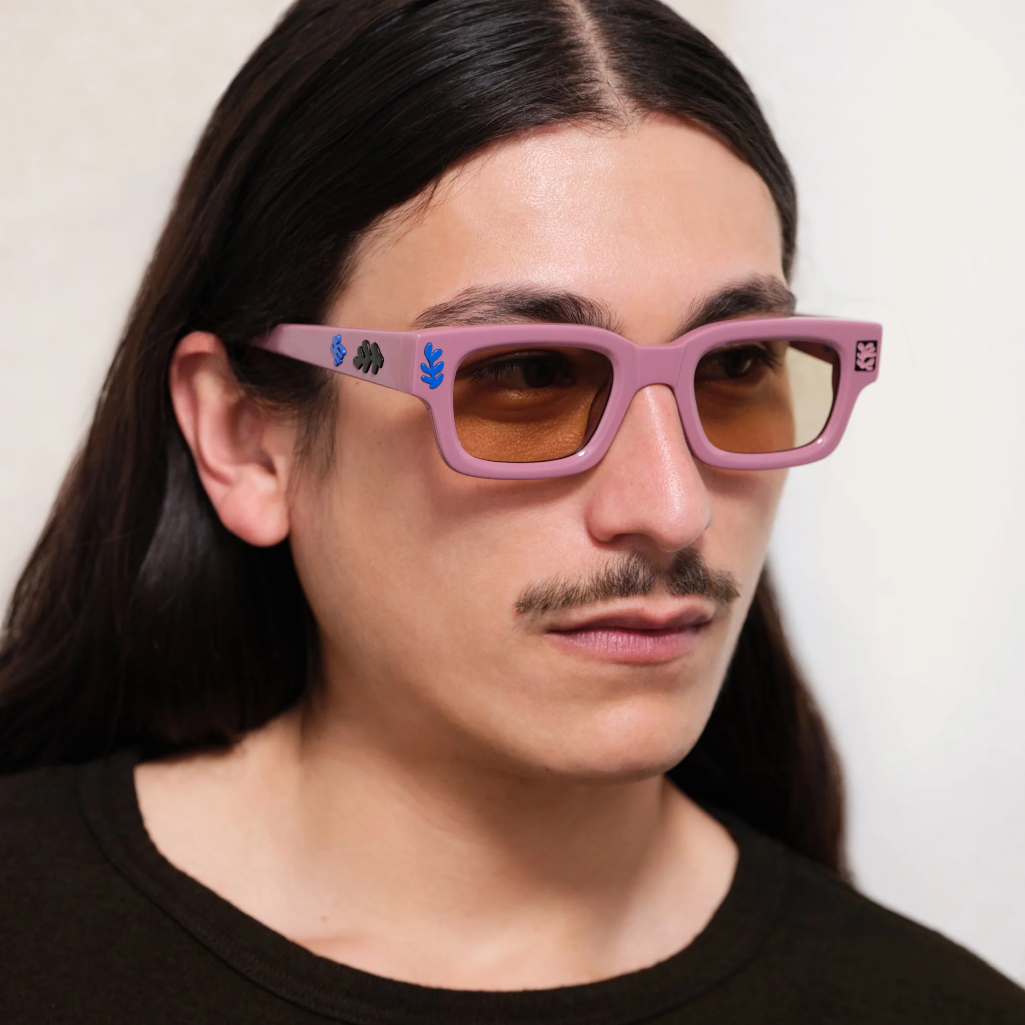 MoMA Henri Matisse The Knife Thrower Akila Sunglasses - Pink/ Brown - Image 5