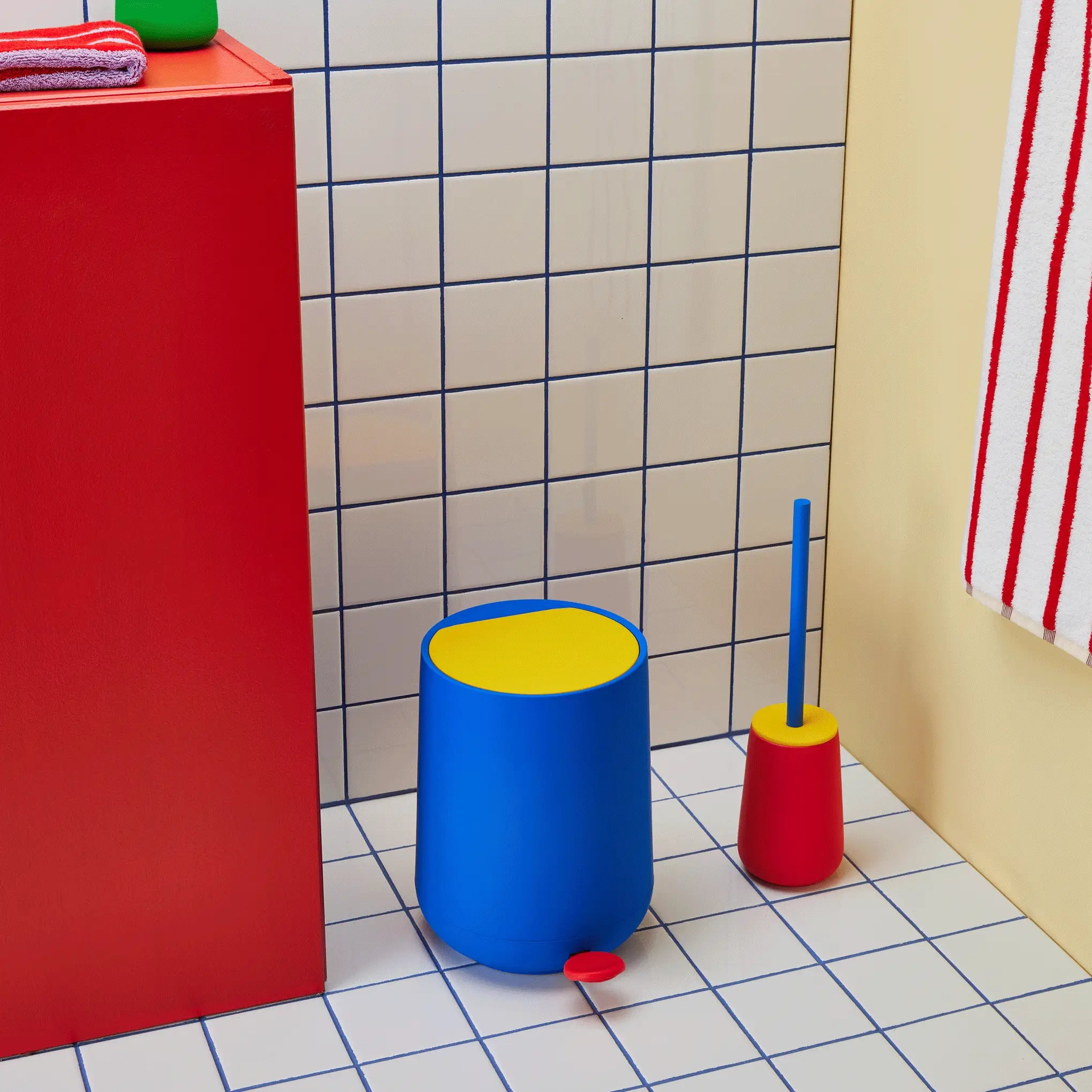 Nova One Color Block Bathroom Accessories - Waste Bin - Image 2