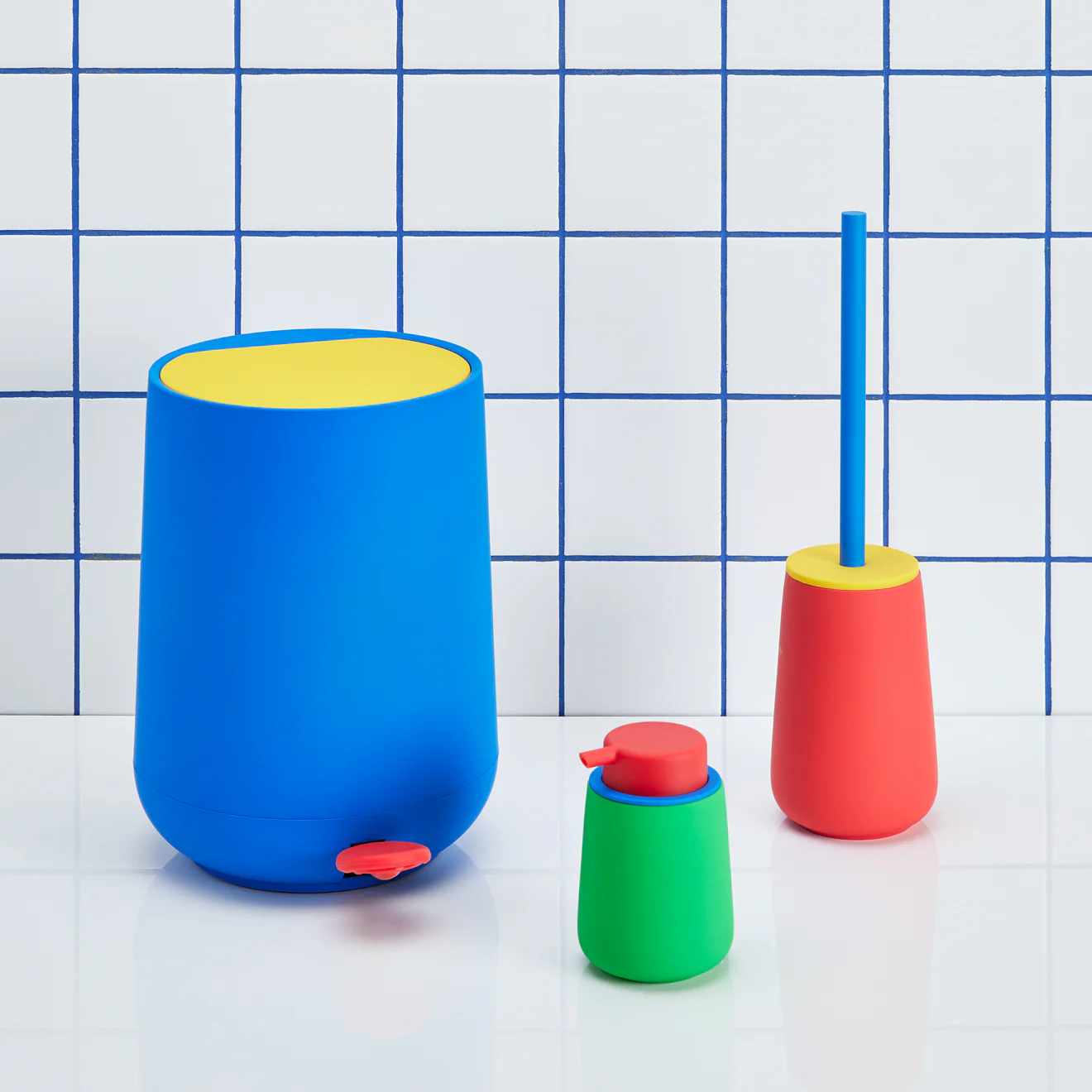 Nova One Color Block Bathroom Accessories - Waste Bin - Image 6