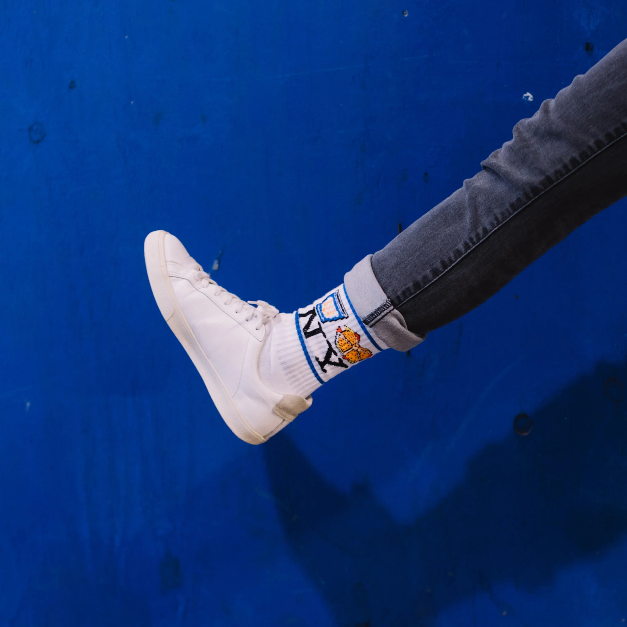 NYC Food Icons Socks - Blue - Image 4