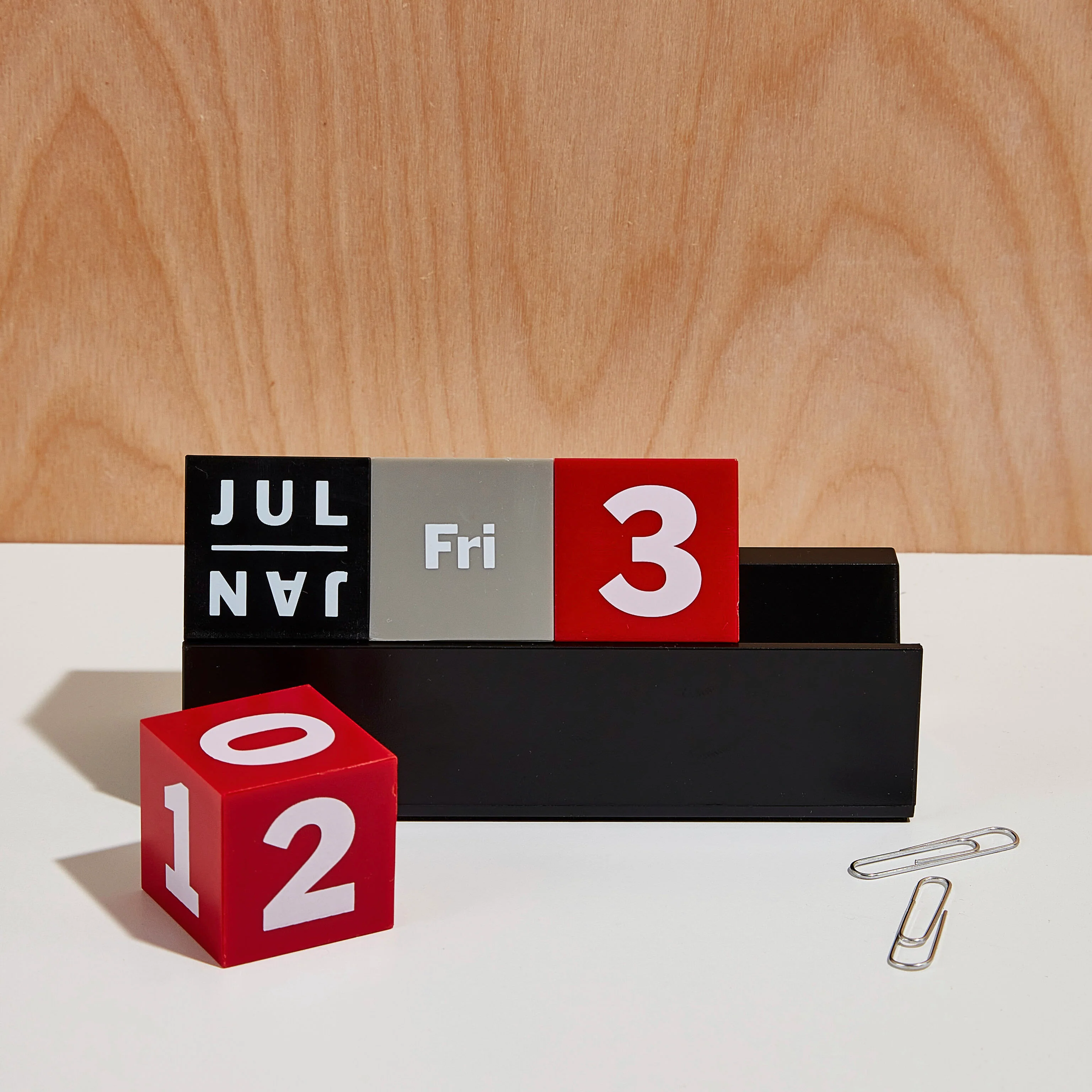 Perpetual Cubes Calendar - Red/ Grey/ Black - Image 2