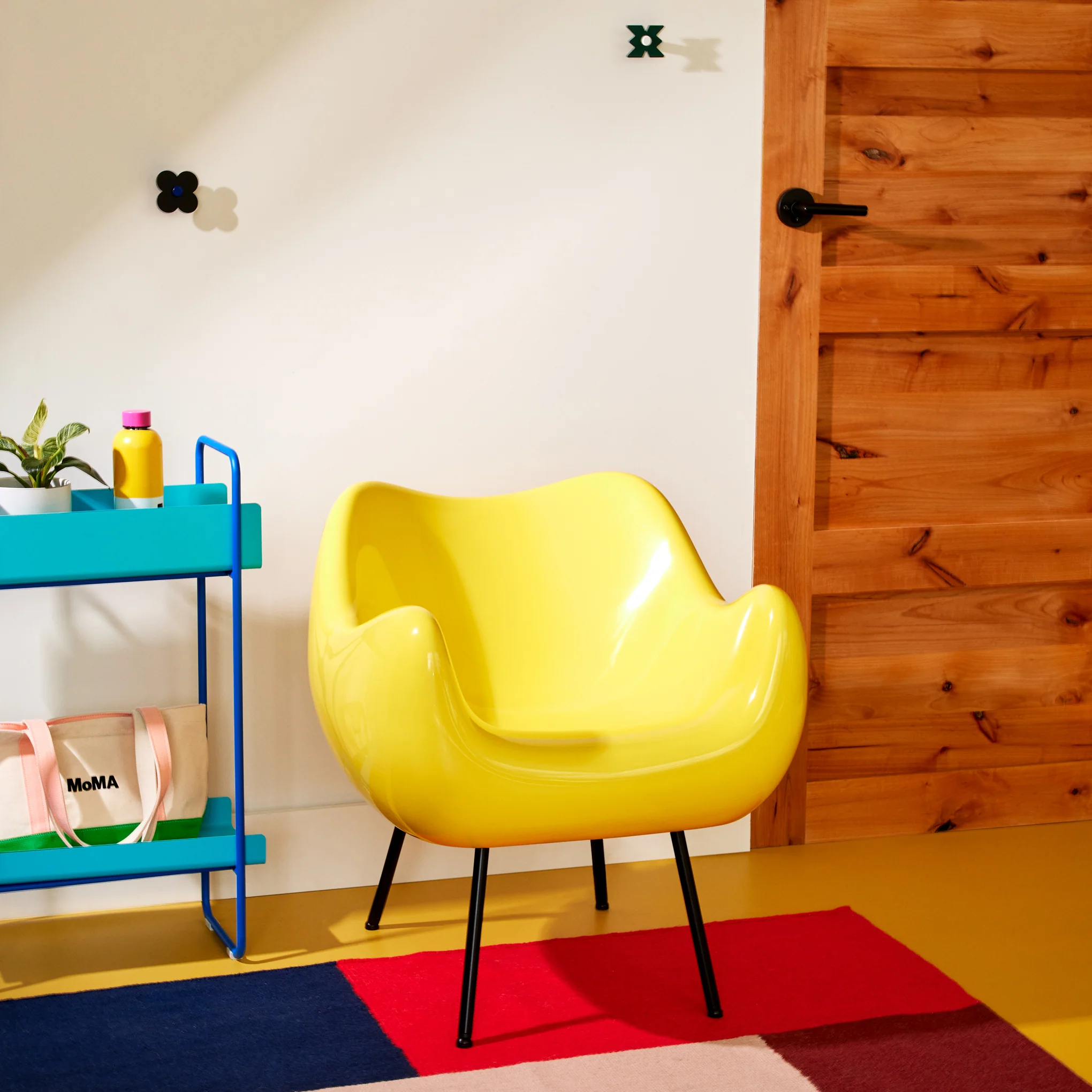 RM58 Classic Chair - Yellow - Image 2