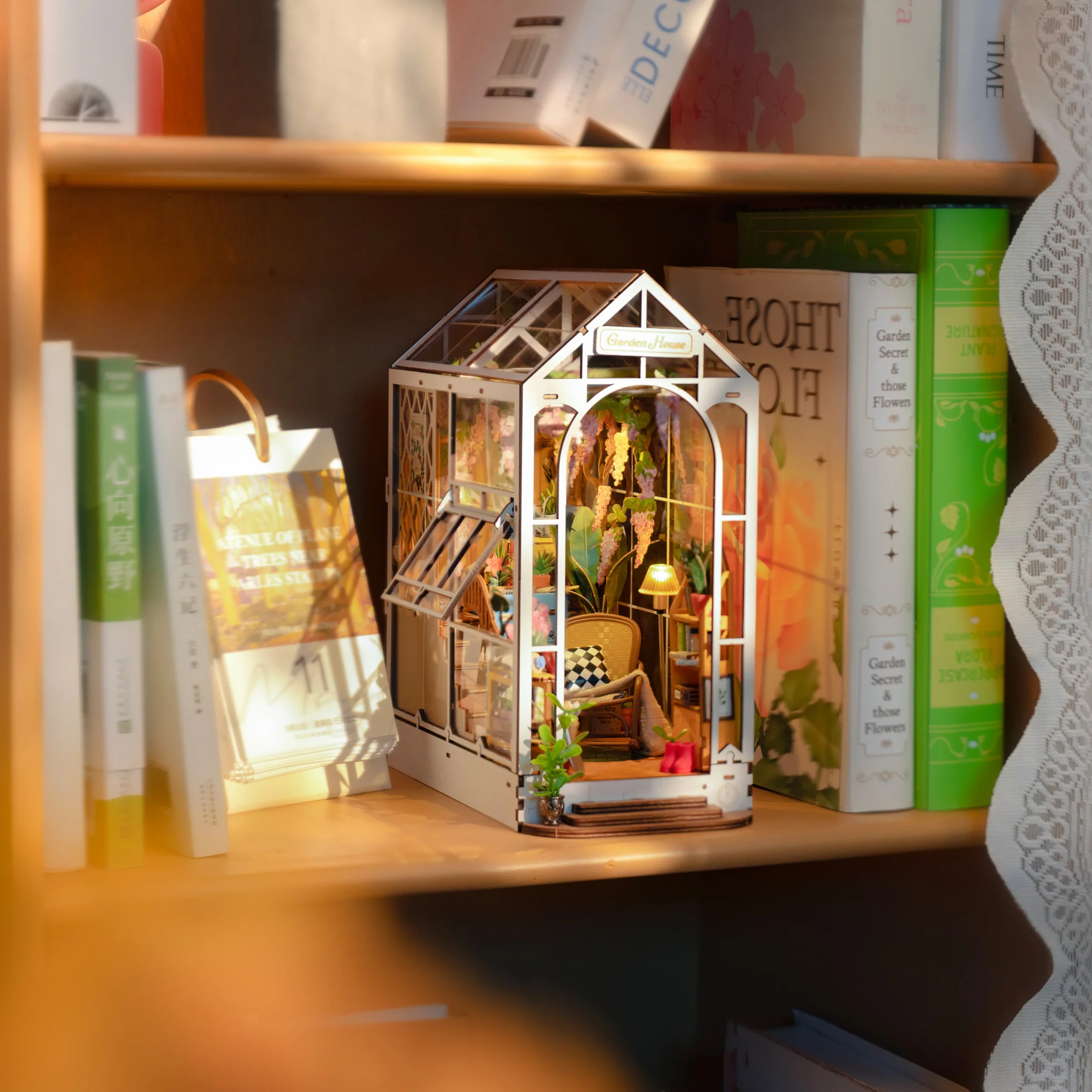 Rolife DIY Miniature House Kit - Garden - Image 2