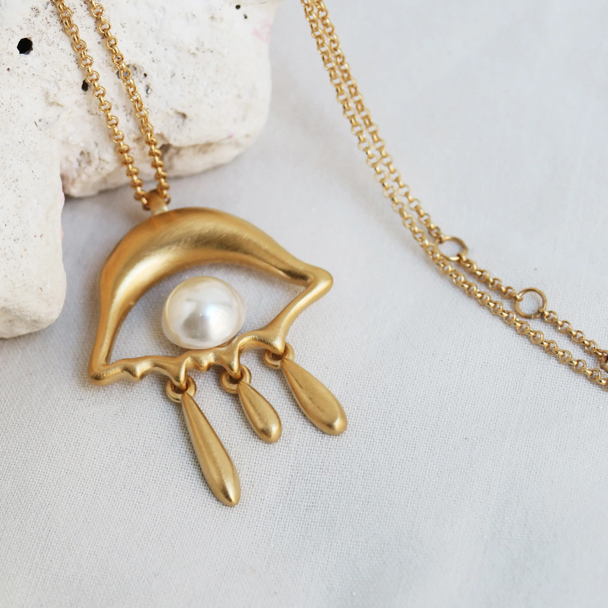 Salvador Dalí Gold-Plated Eye Drop Necklace - Image 3
