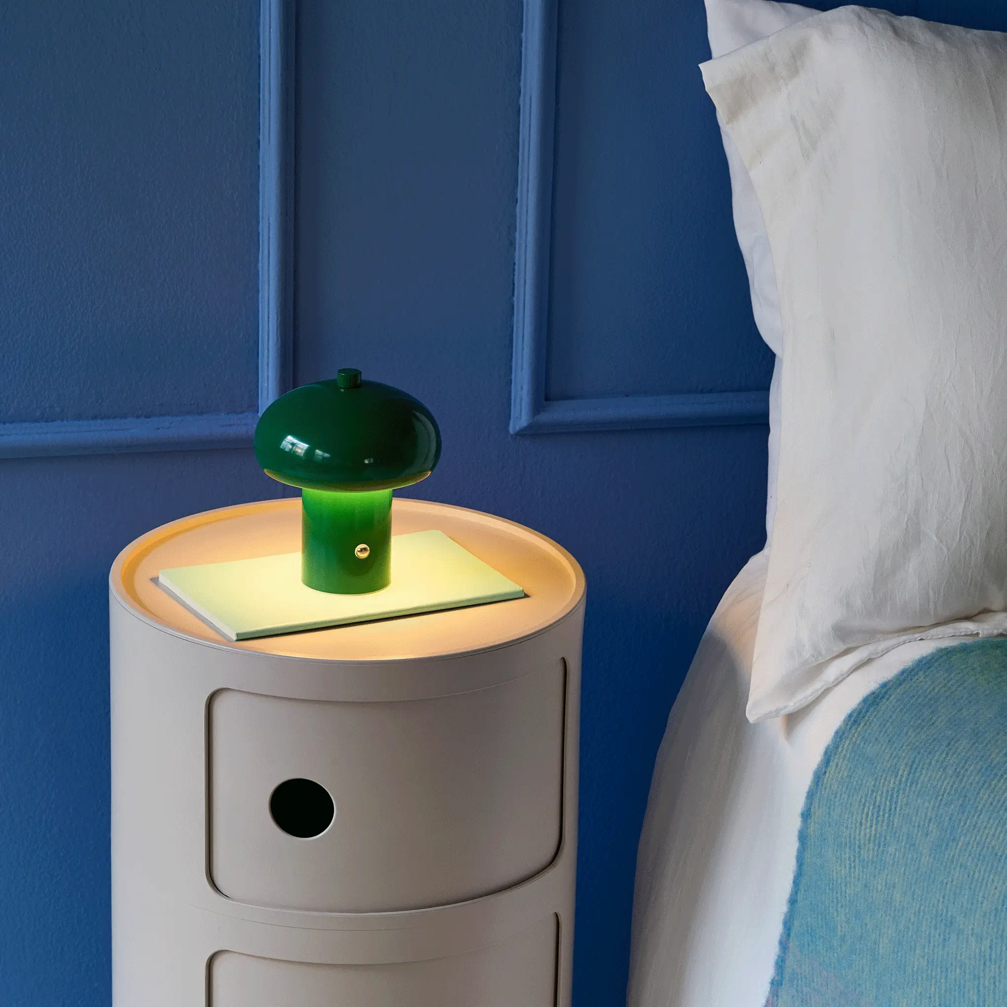 Seta Portable Lamp - Green - Image 2
