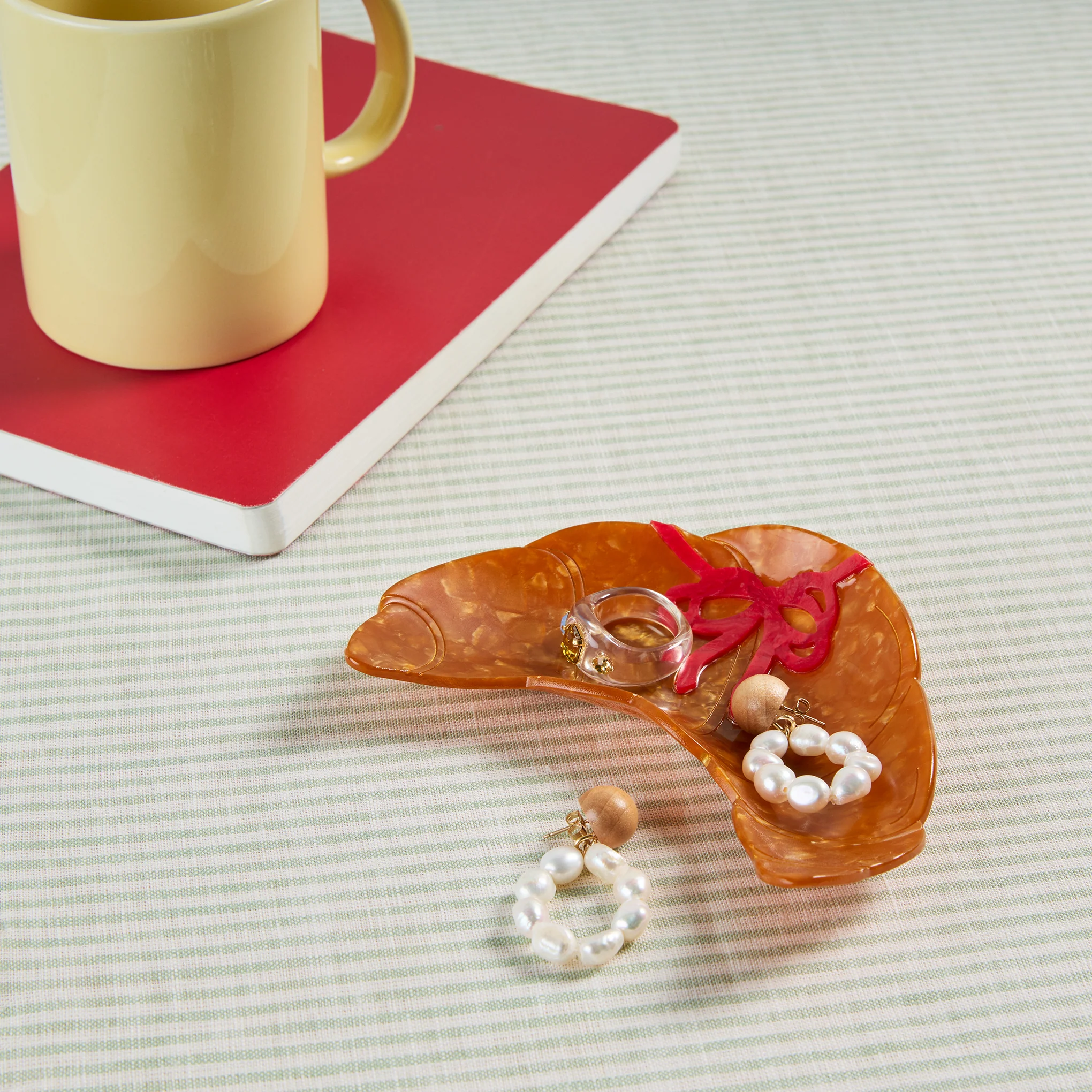 Solar Eclipse Croissant Trinket Tray - Image 2