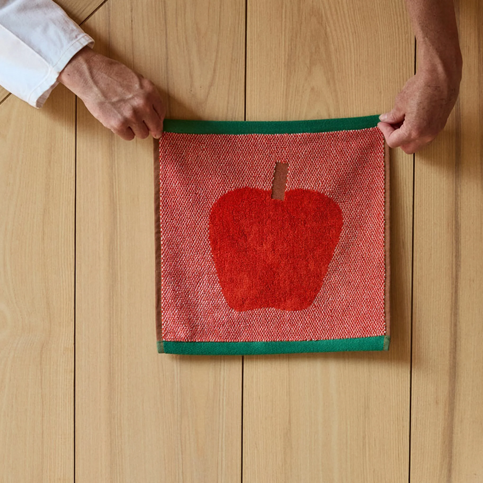 Tutti Frutti Cotton Towel - Apple - Image 4