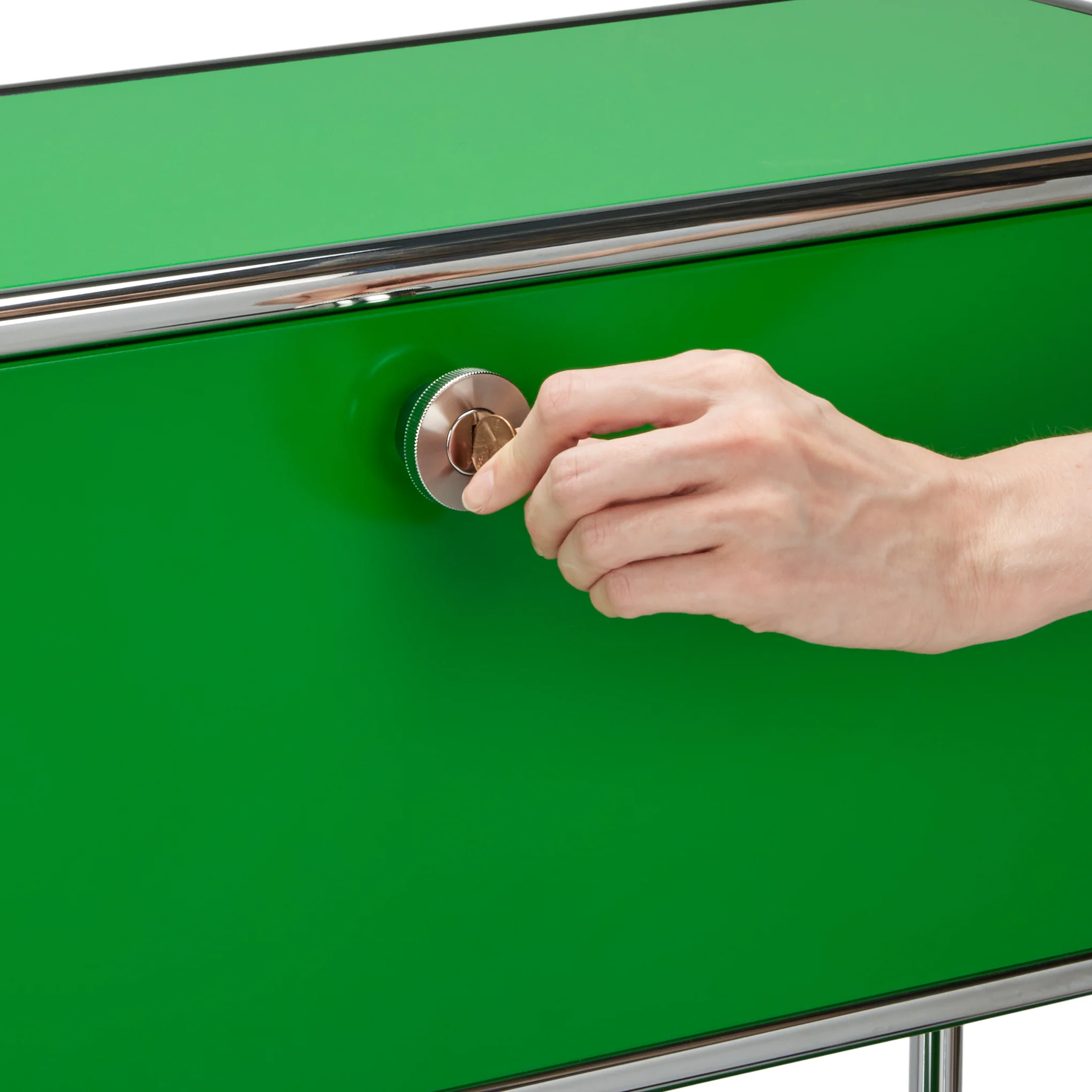USM Haller Console Side Table - Image 5