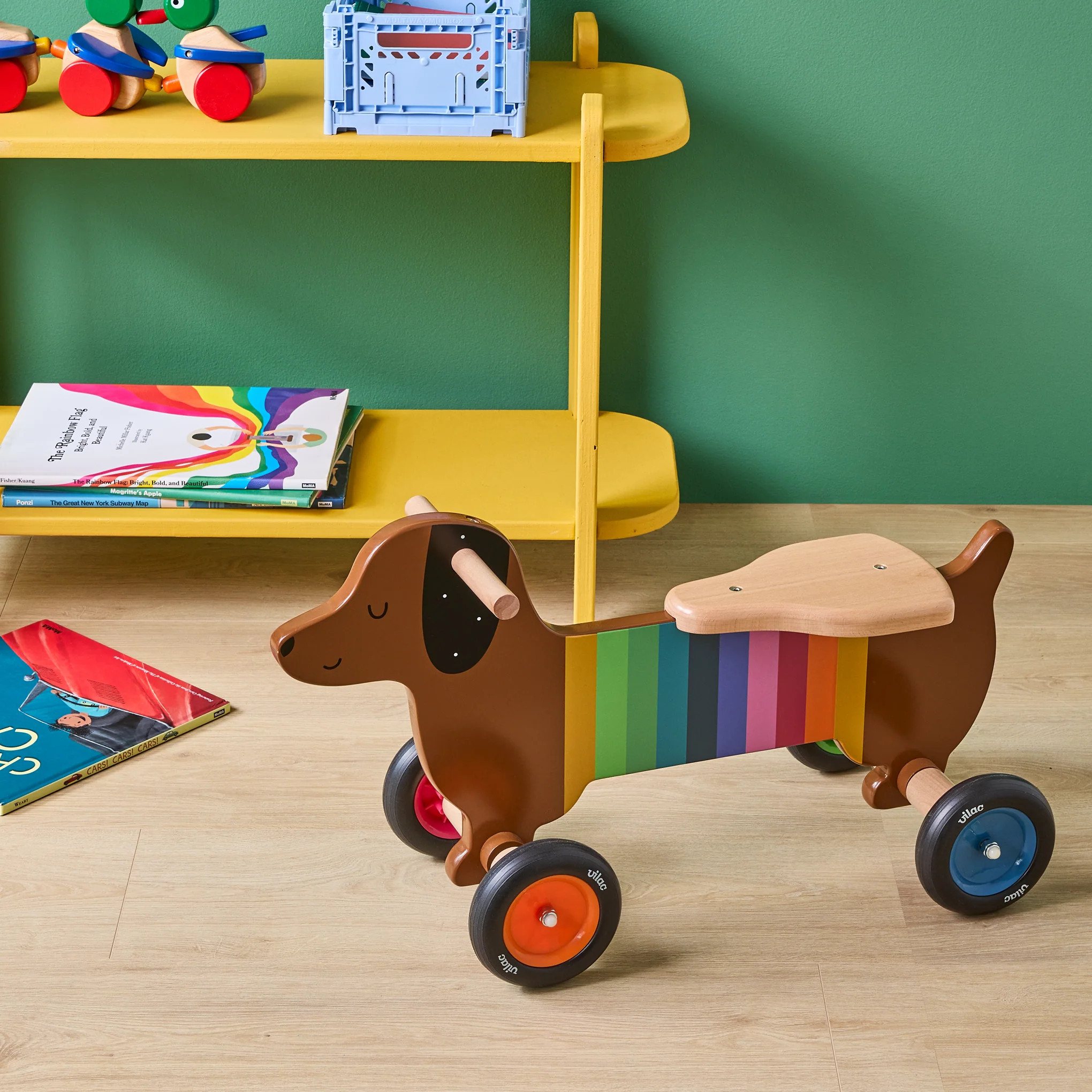 Vilac Dachshund Hot Dog Rider Toy - Image 2