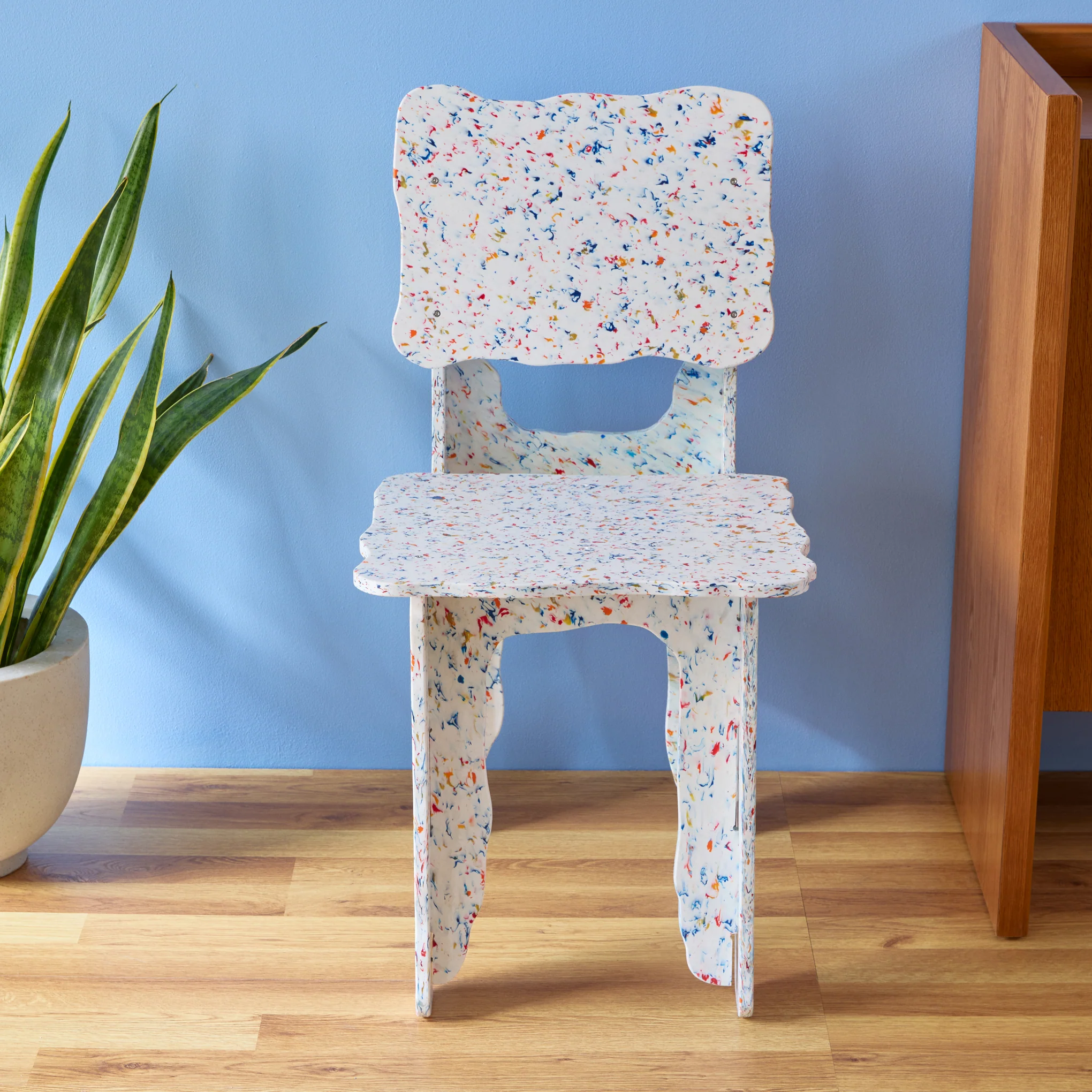 Wasted Recycled Plastic Chair - Image 5