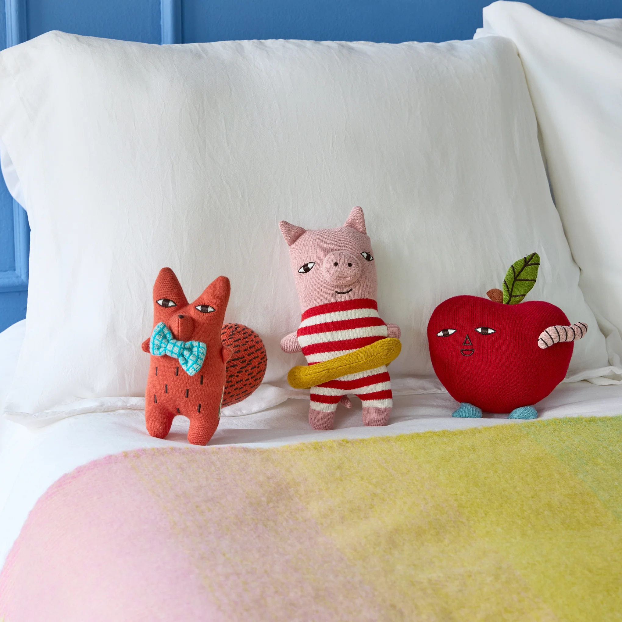 Wee Ones Plush Toy - Apple - Image 2