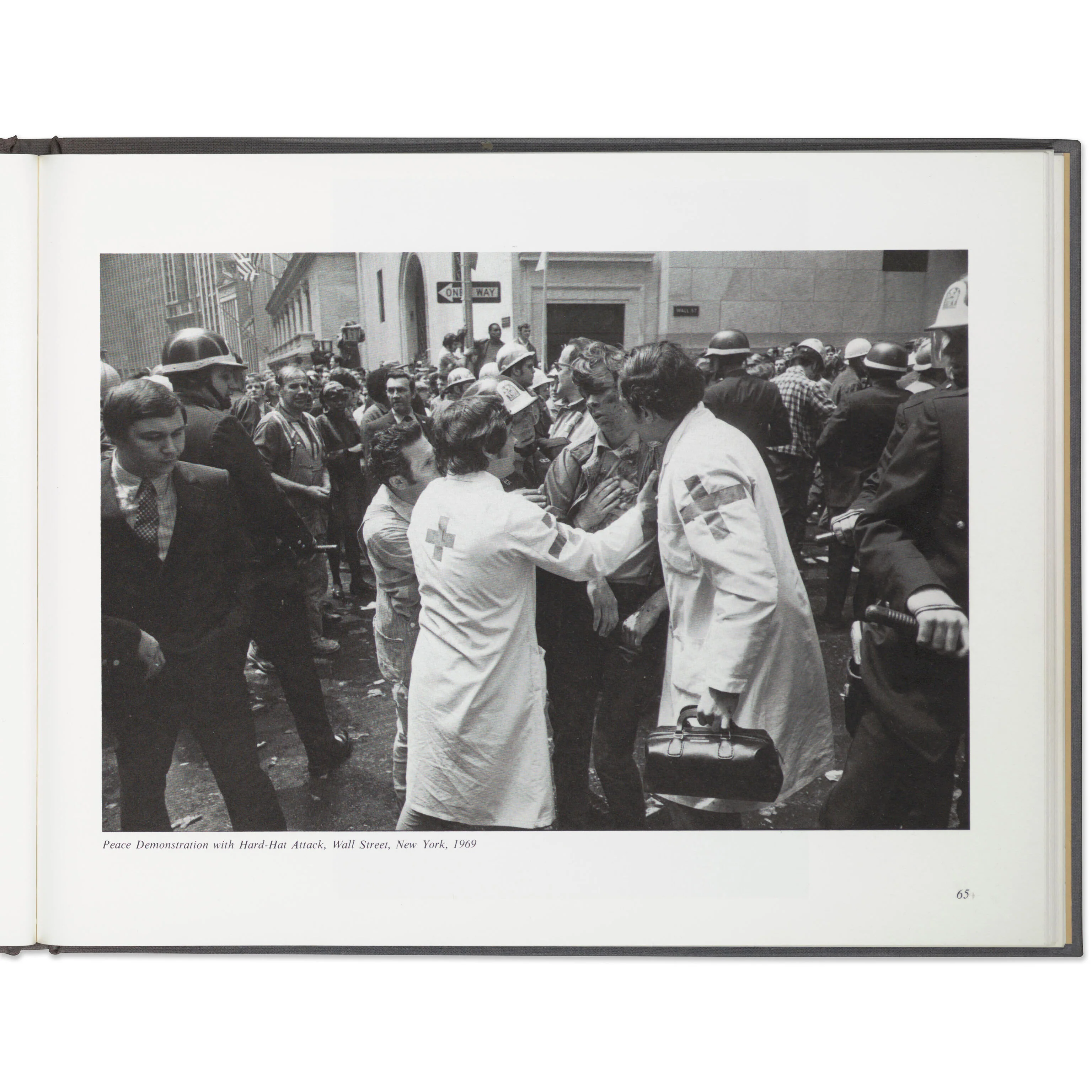 Winogrand Public Relations - Paperback - Image 6