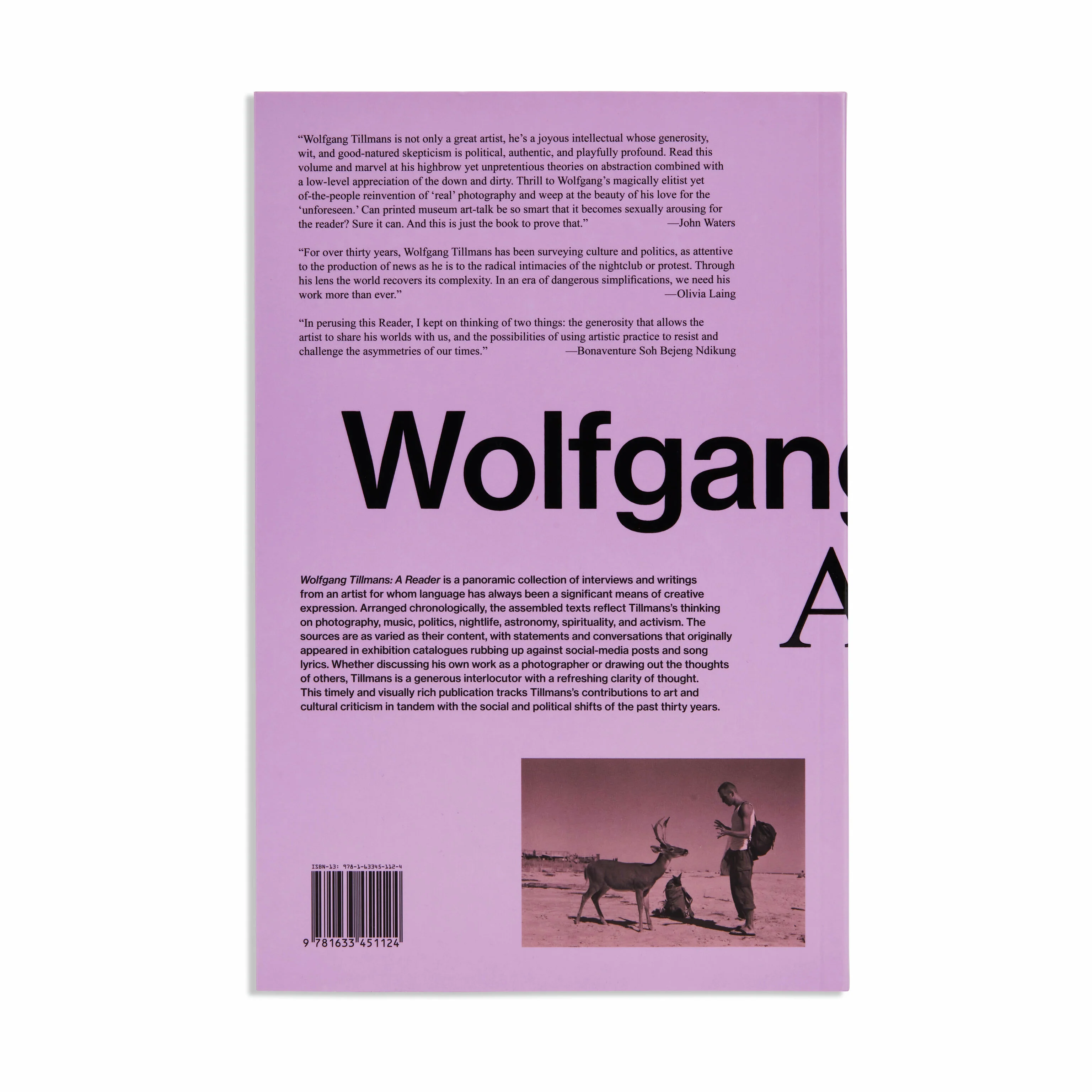 Wolfgang Tillmans: A Reader - Paperback - Image 3